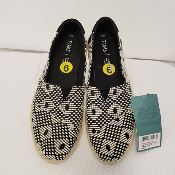 NWT TOMS Black Geometric Diamond Woven/Rope Espadrilles Size 9, Casual - Picture 1 of 14